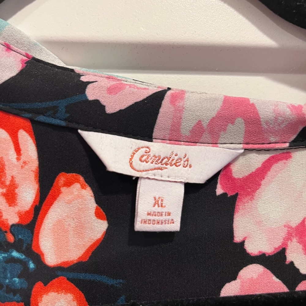 Floral Tunic - Picture 2 of 2